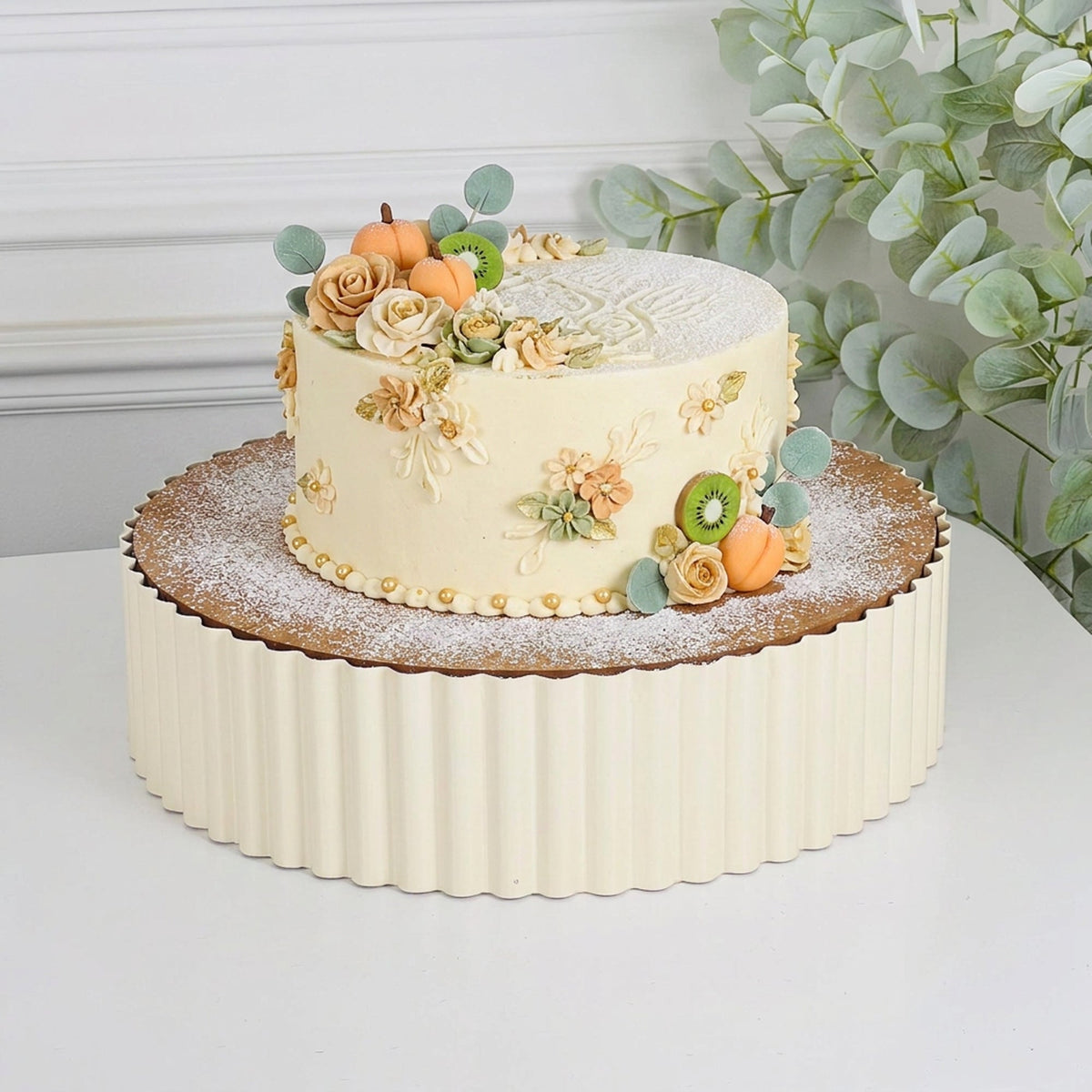 26cm Round Wooden Cake Stand - Cream
